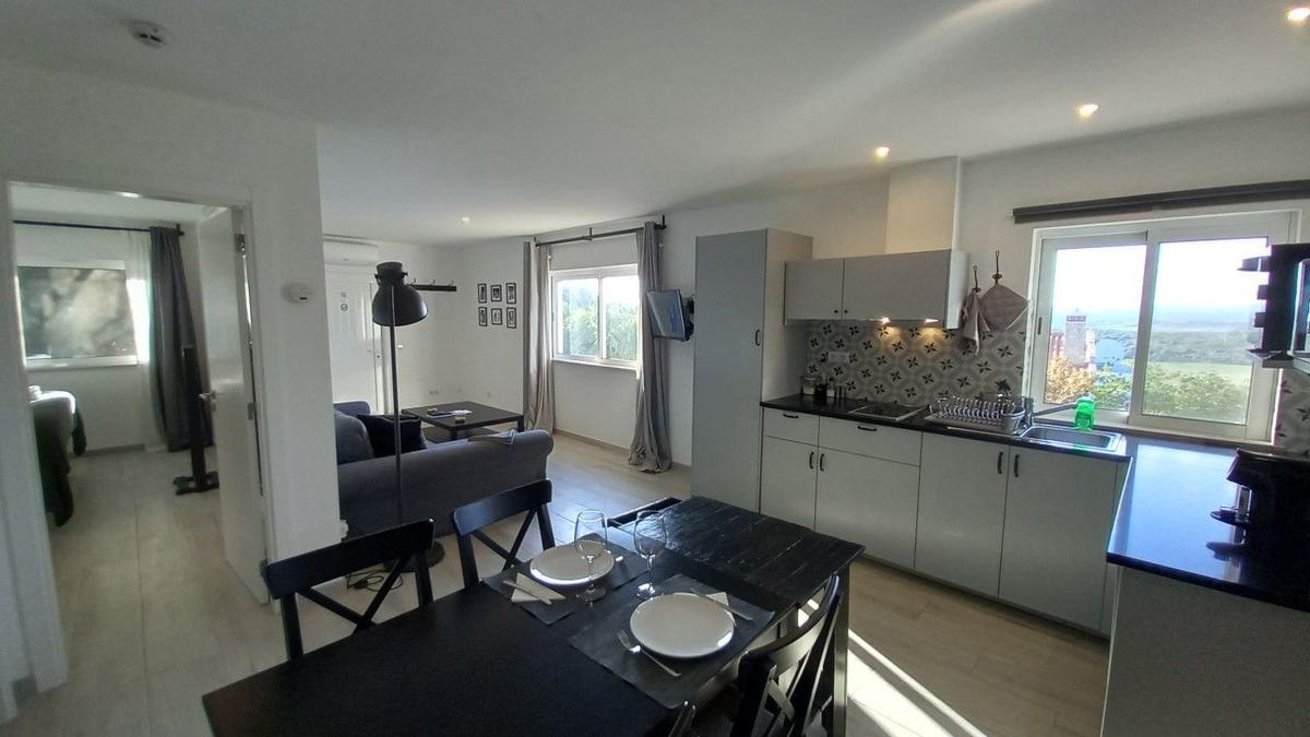 Emerald Valley Apartments, gallery photo 3